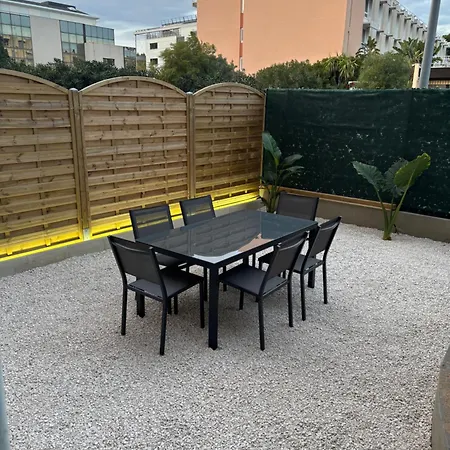 Apartament Avec Jardin - Front De St Laurent-du-var