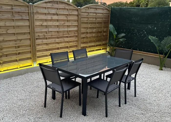 Avec Jardin - Front De St Laurent-du-var Appartement